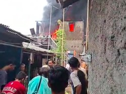 2 Korban Tewas Kebakaran di Bekasi Adik-Kakak, Ini Identitasnya