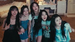 Lirik Lagu Starry Night - FIFTY FIFTY