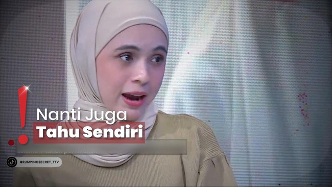 Sudah 9 Tahun Menikah, Nycta Gina Tak Pernah Cek Gawai Rizky Kinos