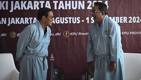 FOTO: Momen Kesehatan Pramono-Rano Diperiksa untuk PIlgub Jakarta