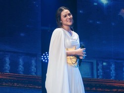 Kebiasaan Unik Pakai Parfum ala Raisa, Wajib Disemprot Sebelum Manggung