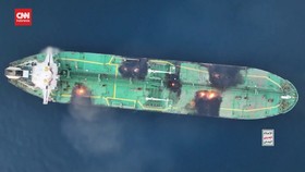 VIDEO: Kondisi Terkini Kapal Yunani yang Dibakar Houthi