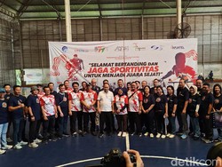Menkominfo Buka Turnamen Futsal dan Tenis Meja Hari Bhakti Postel ke-79