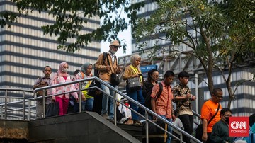 FOTO: Pandemi Covid-19 Dituding Penyebab Penurunan Kelas Menengah