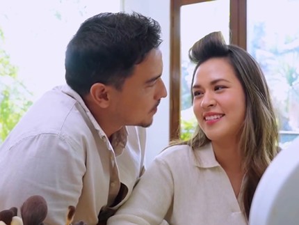 5 Potret Hamish Daud Temani Raisa 'Get Ready With Me', Manis Bikin Netizen Salting