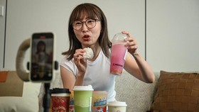 FOTO: Popularitas Boba di Negeri Tirai Bambu