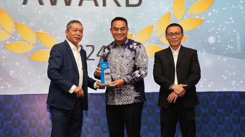 PT Bank Pembangunan Daerah Jawa Tengah (Bank Jateng) mendapatkan penghargaan sebagai The Excellent Performance Bank In 20 Consecutive Years 2003-2023