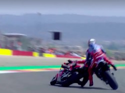 Crash Horror Bagnaia, Quartararo Salahkan Alex Marquez
