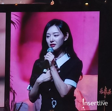 Unjuk Kebolehan Nyanyi hingga Tangis Haru Kim Ji Won di Fanmeeting Jakarta