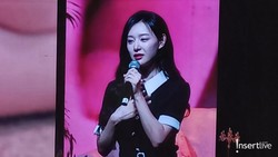 Unjuk Kebolehan Nyanyi hingga Tangis Haru Kim Ji Won di Fanmeeting Jakarta