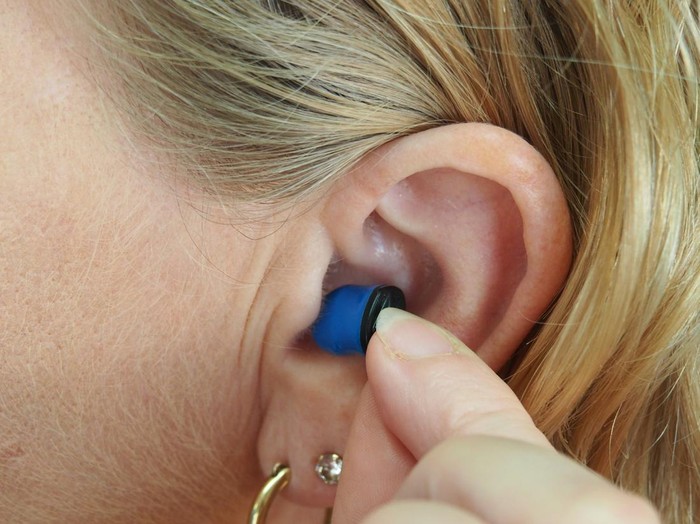 Ilustrasi ear plug