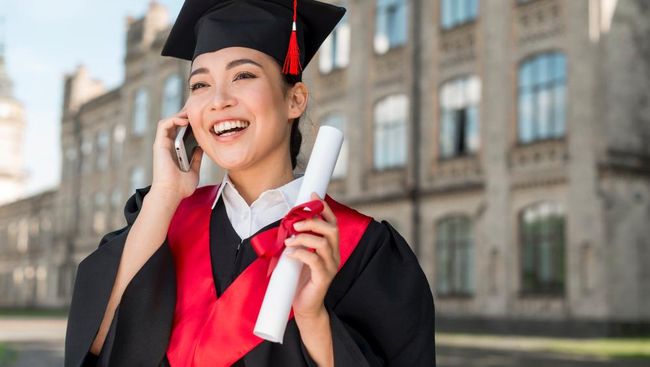 Tips Bangun Relasi Profesional bagi Fresh Graduate