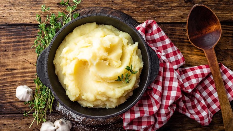 Ilustrasi mashed potato Ilustrasi mashed potato