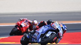 Marc Marquez Bela Sang Adik Habis-habisan usai Tabrak Bagnaia