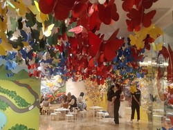 Menangkap Kupu-kupu dan Menuangkan Harapan di Pameran Keren Ini