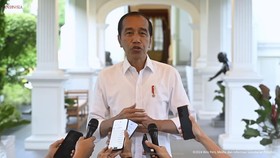 Rapat di IKN, Jokowi Minta TNI-Polri Perbaiki Birokrasi, Lebih Humanis