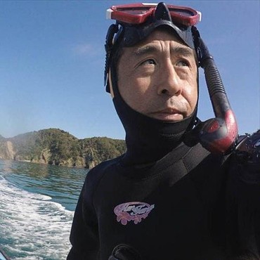 Pria Jepang Menyelam 600 Kali untuk Mencari lstri yang Hilang Saat Tsunami, Endingnya Nyesek