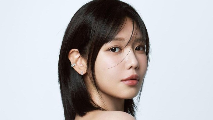 Sooyoung Girls' Generation Akan Solo Debut di Jepang Setelah 22 Tahun Berkarier di Industri Hiburan