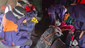 Helikopter Rusia Jatuh, 17 Orang Tewas dan 5 Masih Hilang