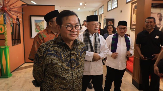 Bakal Calon Gubernur Jakarta Pramono Anung mengungkapkan Ketua Tim Suksesnya (Timses) di Pilgub 2024 adalah seorang publik figur.