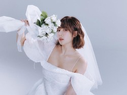 HyunA Pamerkan Foto-foto Pernikahan