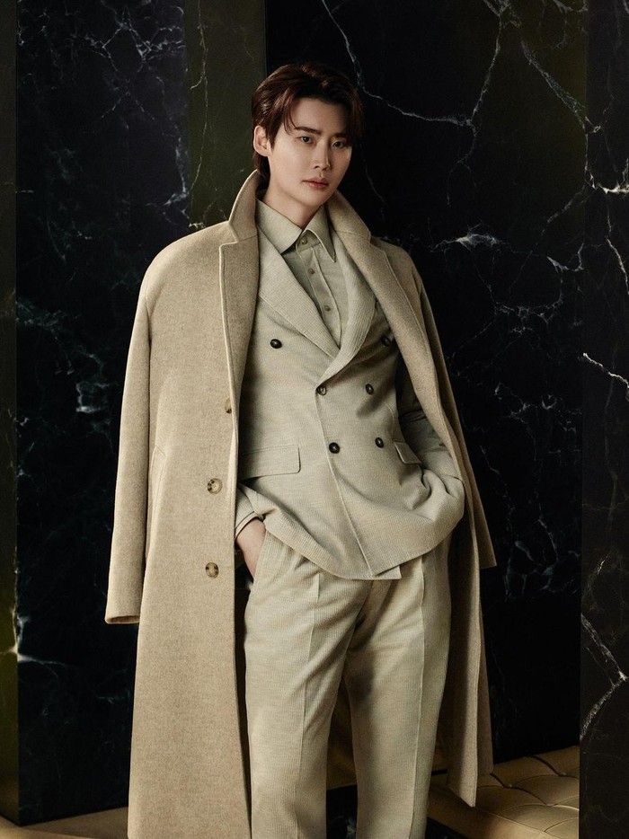 Lee Jong Suk untuk BOSS