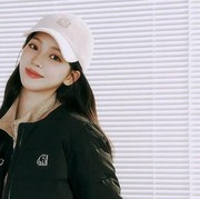 Karina aespa Terpilih Jadi Model Brand Baru 'Nordisk', Gayanya Tampak Hangat dan Manis!