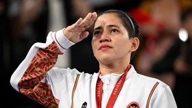 2 Alasan Leani Ratri Oktila Menangis usai Raih Emas Paralimpiade 2024