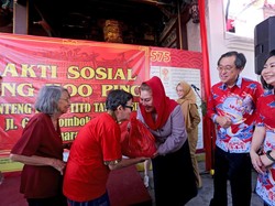 Klenteng Tay Kak Sie Bagikan 5.000 Paket Sembako, Dipuji Walkot Semarang