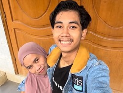 Alif Cepmek Dilan KW Viral Dulu Tinggal di Gang Kini Belikan Ibu Rumah Baru