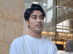 Abidzar Perankan Anak Dukun, Wajahnya Hancur