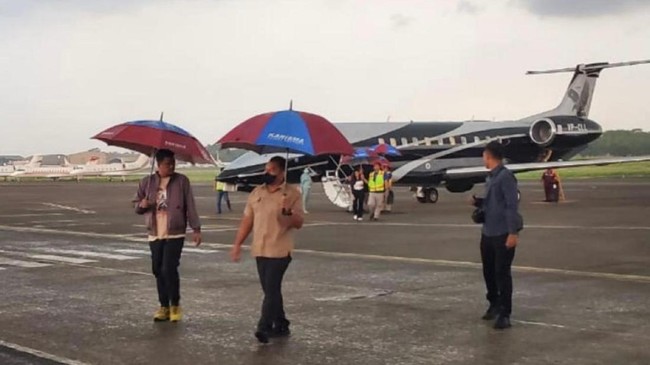 Jubir KPK Tessa Mahardhika Sugiarto mengatakan salah satu laporan tersebut mengenai dugaan gratifikasi berupa penggunaan akomodasi pesawat jet pribadi.