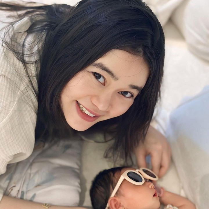 <p>Pasangan Denny Sumargo dan Olivia Allan sedang menikmati peran sebagai orang tua, Bunda. Keduanya dikaruniai seorang bayi cantik bernama Gabriella Allan Sumargo.(Foto: Instagram @gabriellasumargo)<br /><br /><br /></p>