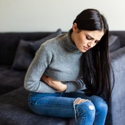 Atasi Kembung dan Gas Perut dengan 5 Cara Simpel Ini