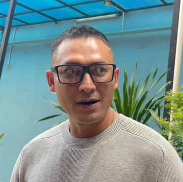 Indra Bruggman Cerita Kejadian Tak Terduga Saat Iktikaf di Masjid