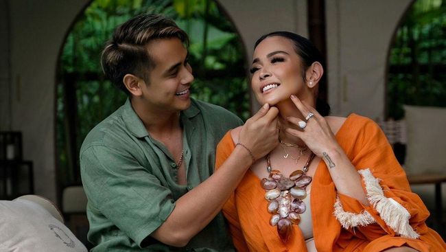 DJ Panda Ramai Diboikot Kelab Malam, Karier Jennifer Ipel Kian Melejit