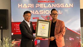 Juragan 99 Trans Raih Rekor Bus Double Decker Full Sleeper Pertama