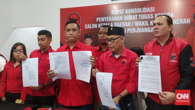 Bakal cabup Batubara Zahir ditahan terkait dugaan suap, tak lama setelah mendaftar ke KPU. PDIP protes, namun polisi memastikan kasusnya sudah berjalan lama.