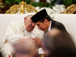 Jokowi Sebut Paus Fransiskus Kaget Anak Muda di Indonesia Punya 3 Anak