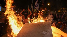 Demo Ribuan Warga Israel Desak Netanyahu Semakin Membara