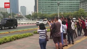 VIDEO: Warga Jakarta Antusias Sambut Paus Fransiskus