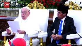 VIDEO: Paus Fransiskus Mengutip Pembukaan UUD 1945 di Istana Merdeka