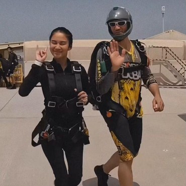 7 Gaya Liburan Hedon Azizah Salsha di Dubai Usai Umrah Dihujat