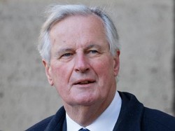 Emmanuel Macron Tunjuk Michel Barnier Sebagai PM Baru Prancis