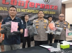 Bukan Sejoli, Korban Penyiraman Air Keras di Jakbar Ternyata Suami Istri