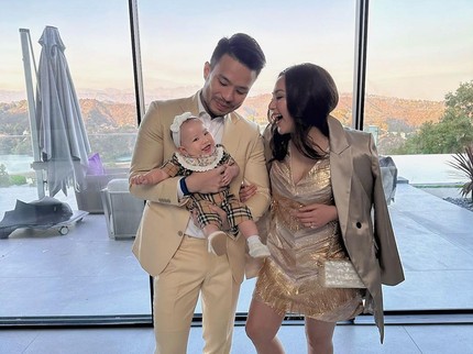 7 Potret OOTD Kyarra Putri Jessica Mila dan Yakup Hasibuan, Stylish Sejak Lahir