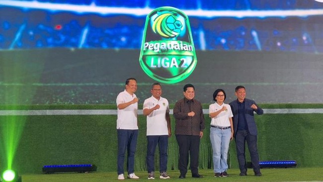 革新的な導入: Liga 2 がテクノロジーを駆使して審判を支援