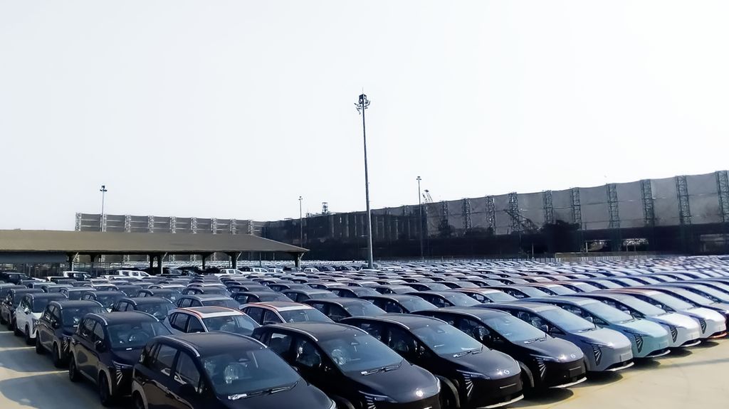 Senator AS Sebut Mobil China 'Kanker', Wajib Dicegah Masuk Pasar