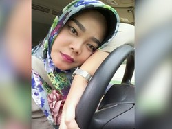 Kronologi Guru Honorer Viralkan Kepala Dinas Merokok di Ruangan