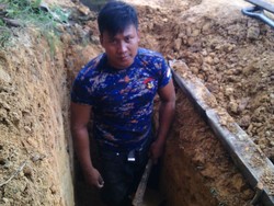 Bripka Joko 24 Tahun Jadi Penggali Kubur Gratis untuk Warga Tak Mampu